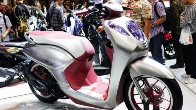 10 Aksesoris Motor Wajib Bagi Para Touring Riders 2023