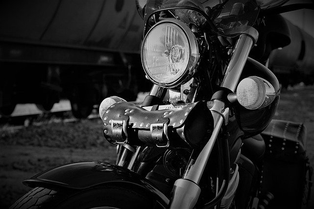 3 Aksesoris Wajib untuk Keselamatan Berkendara Motor