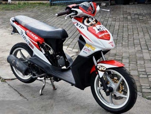 5 Aksesoris Motor Wajib! Upgrade Tampilan dan Performa Sekarang