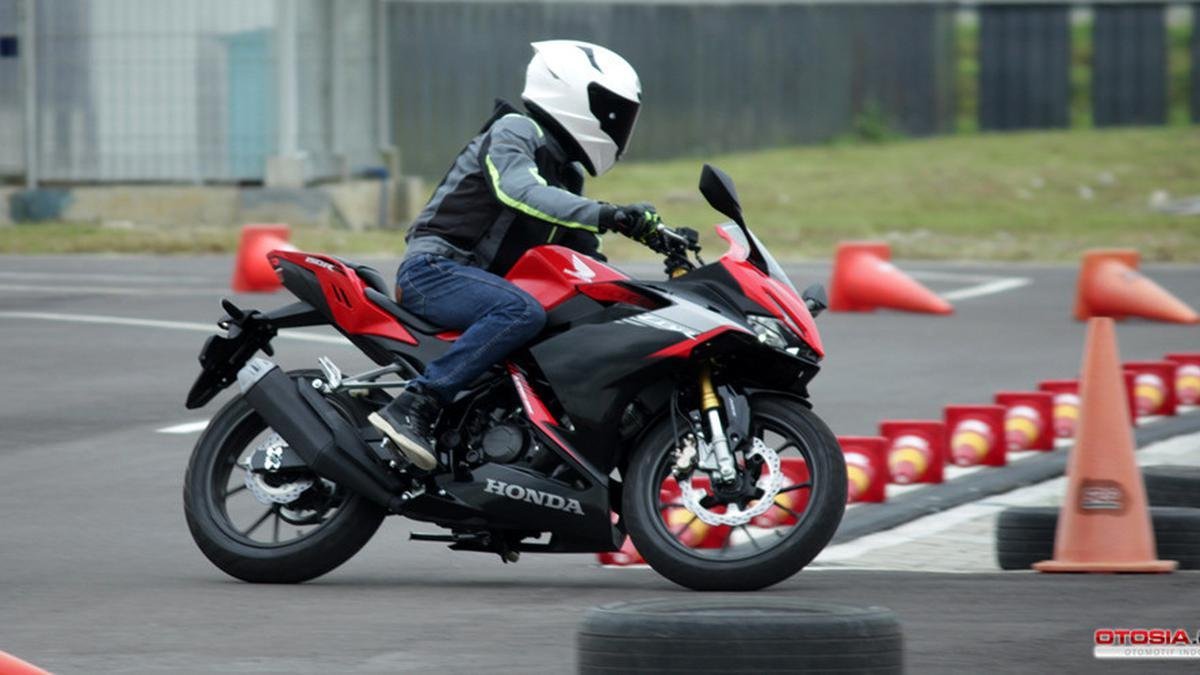 Cegah Maling! 7 Kunci Rahasia Aman untuk Motor Anda